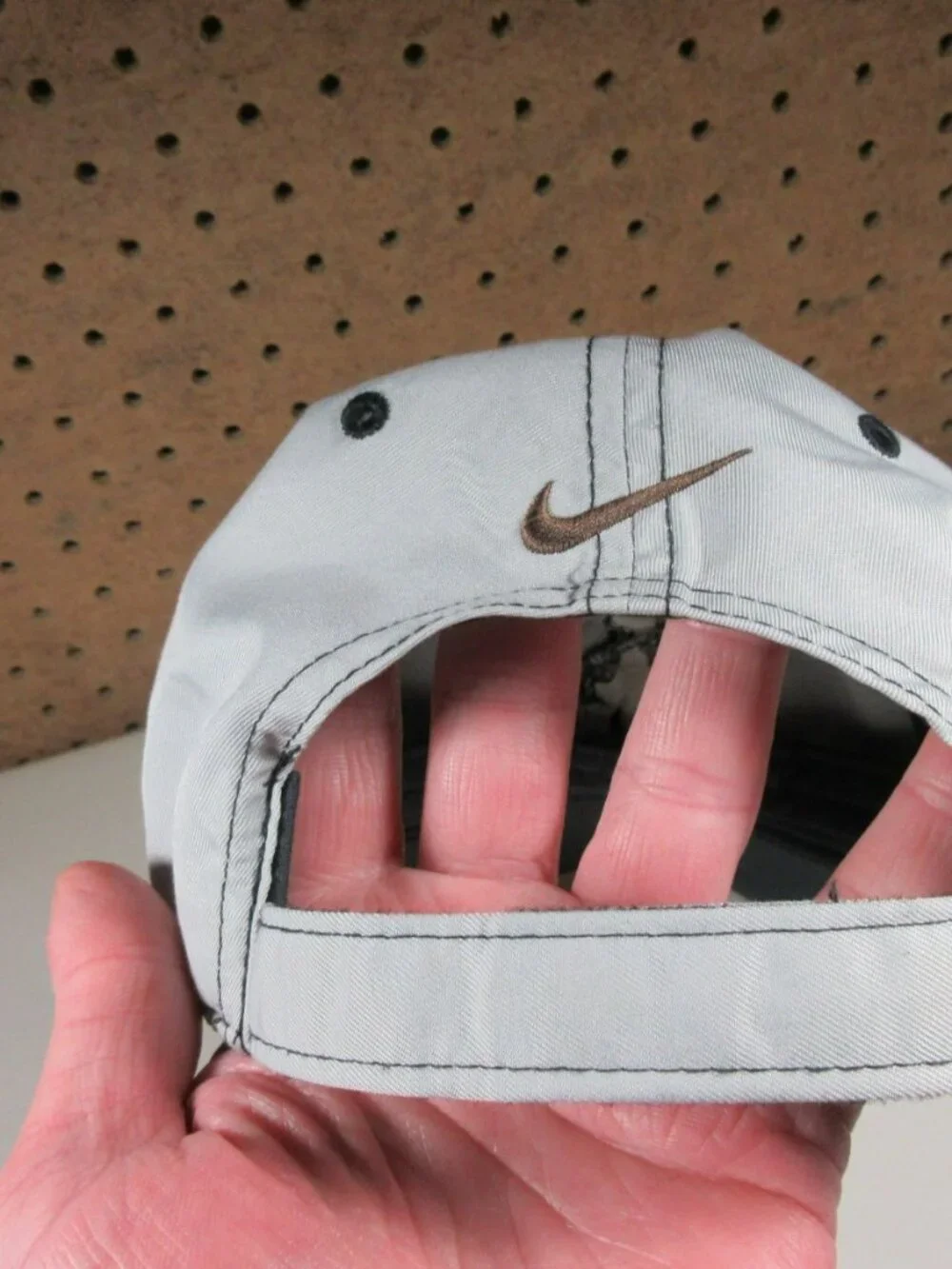 Nike mens ocean an gray HillCrest Shoot Out golf  hat lot L XL (2)